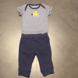 Carter’s S/S Onesie Set w/ Overlap Shoulder